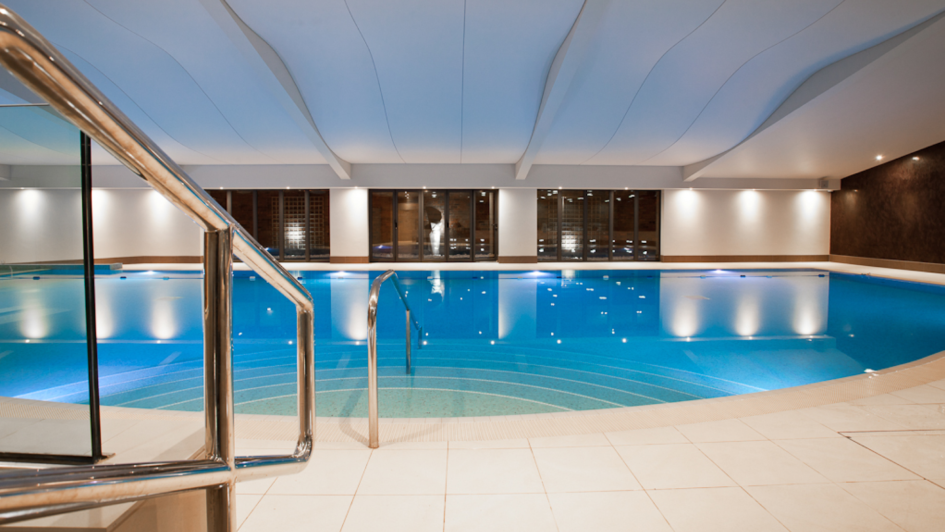 Spa breaks in Cheshire | The Mere