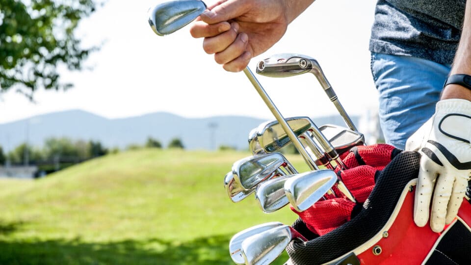 The essentials for your golf club bag